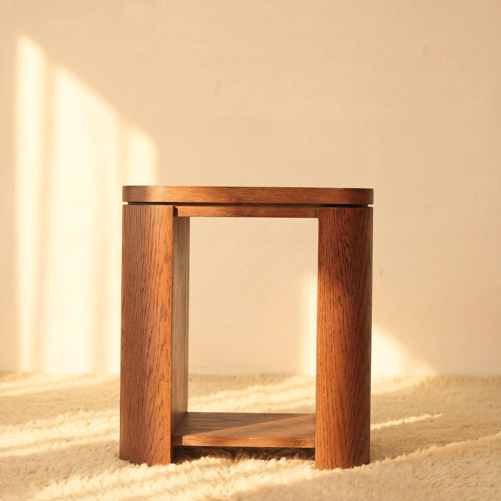 Ovelo Side Table All-oak construction