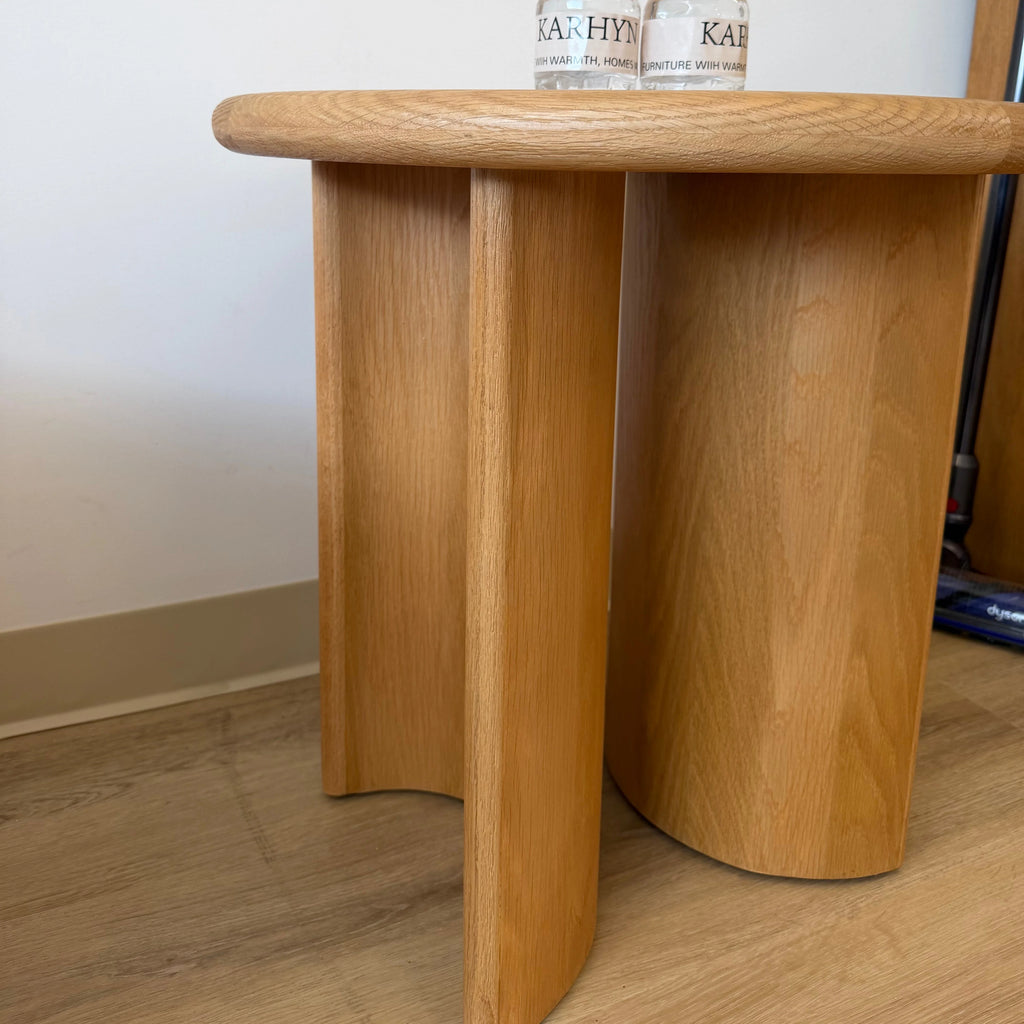 Haven Side Table White oak（karhyn studio sale）